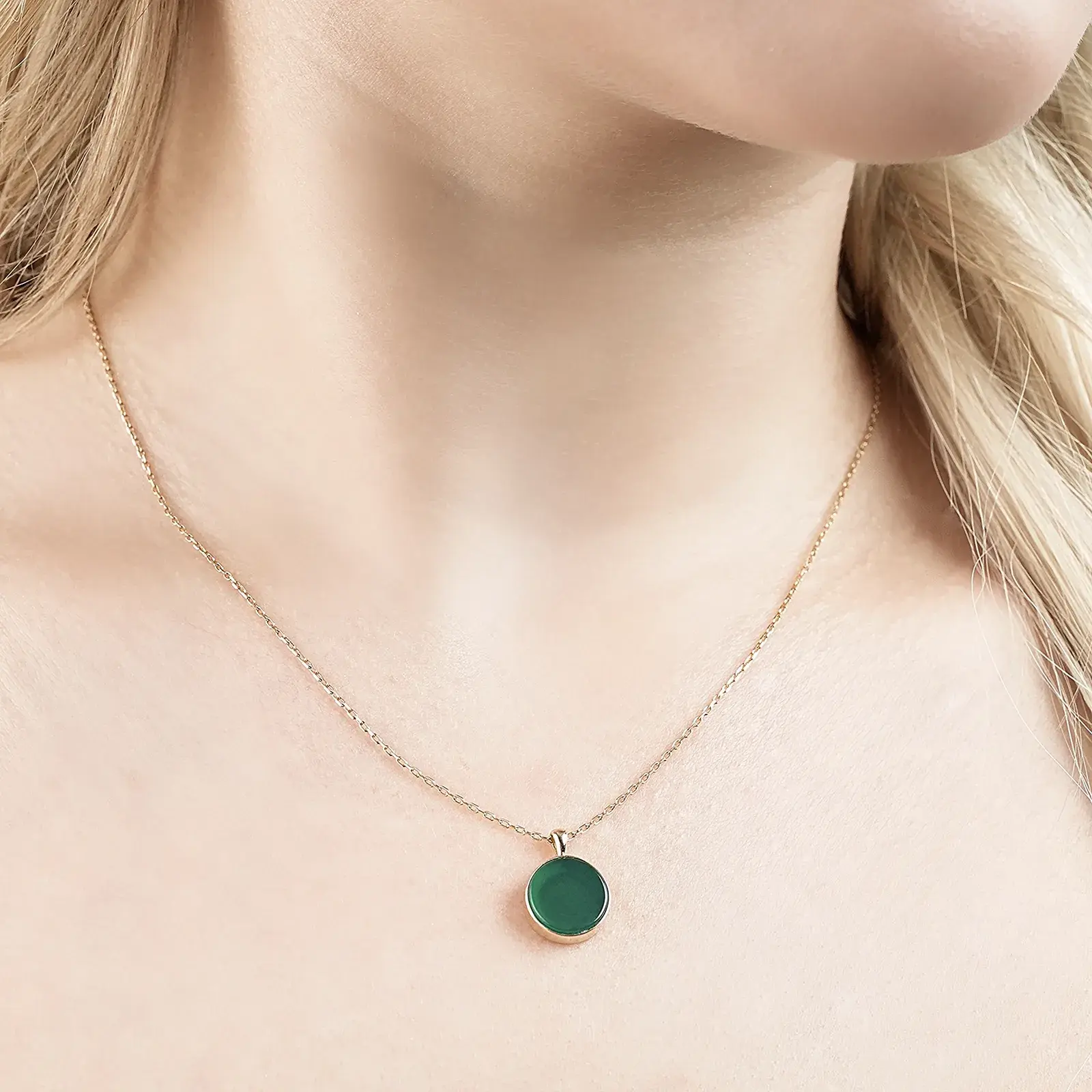 Round Green Onyx Pendant Necklace — 4
