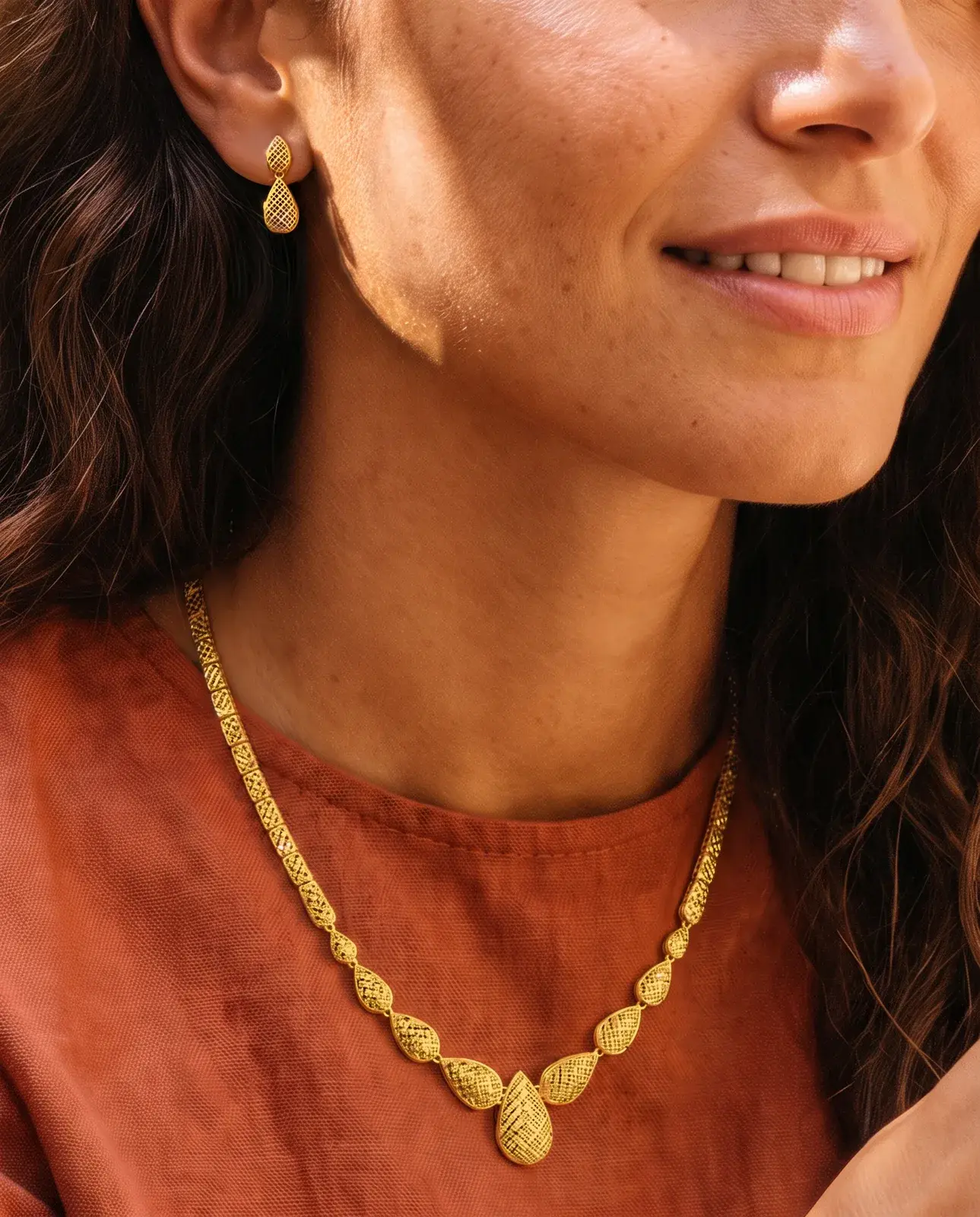 Teardrop Laser Mesh Set — worn