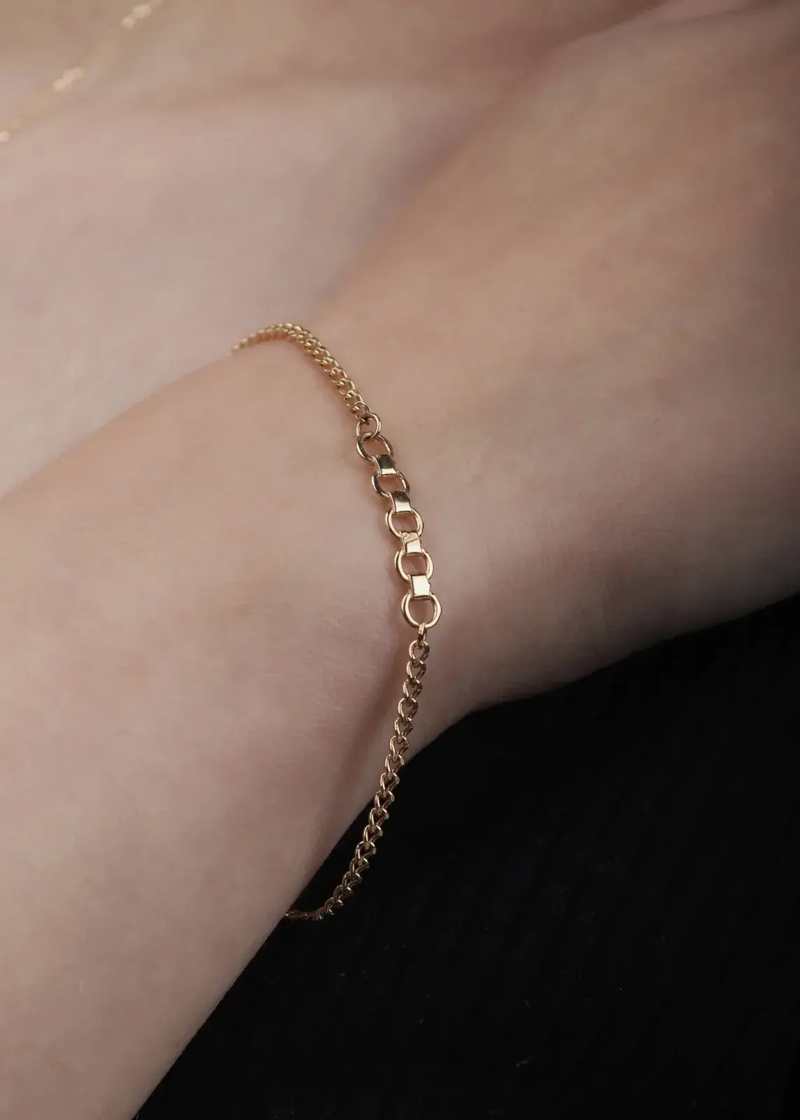 Curb Chain Spinner Bracelet — 7