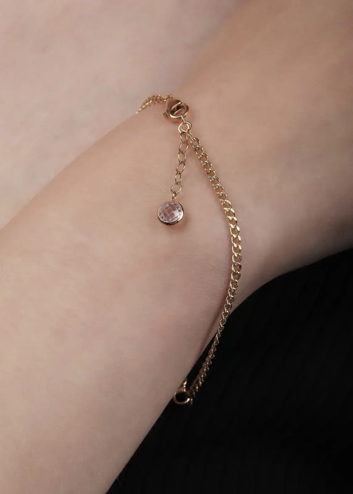 Curb Chain Spinner Bracelet — 9
