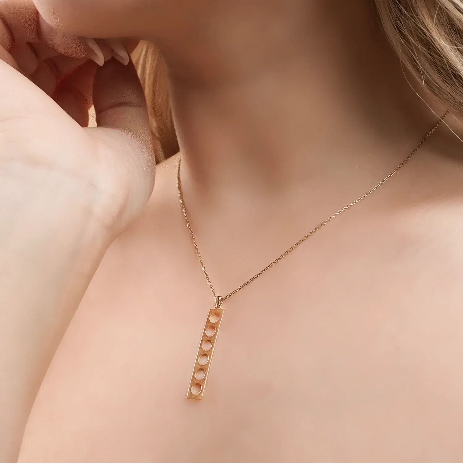 Vertical Bar Cutout Pendant Necklace — 4