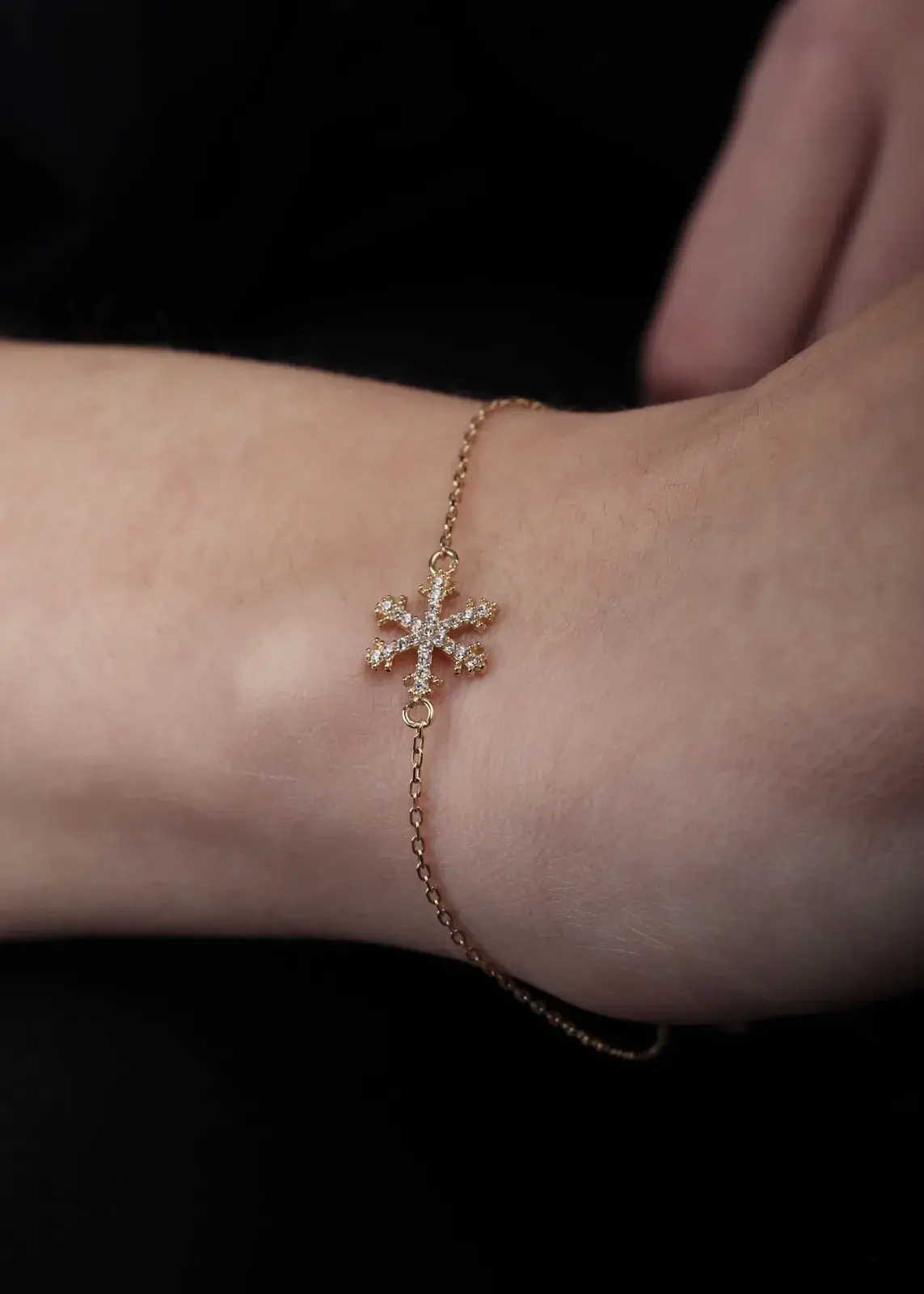 Pavé Snowflake Bracelet — 4