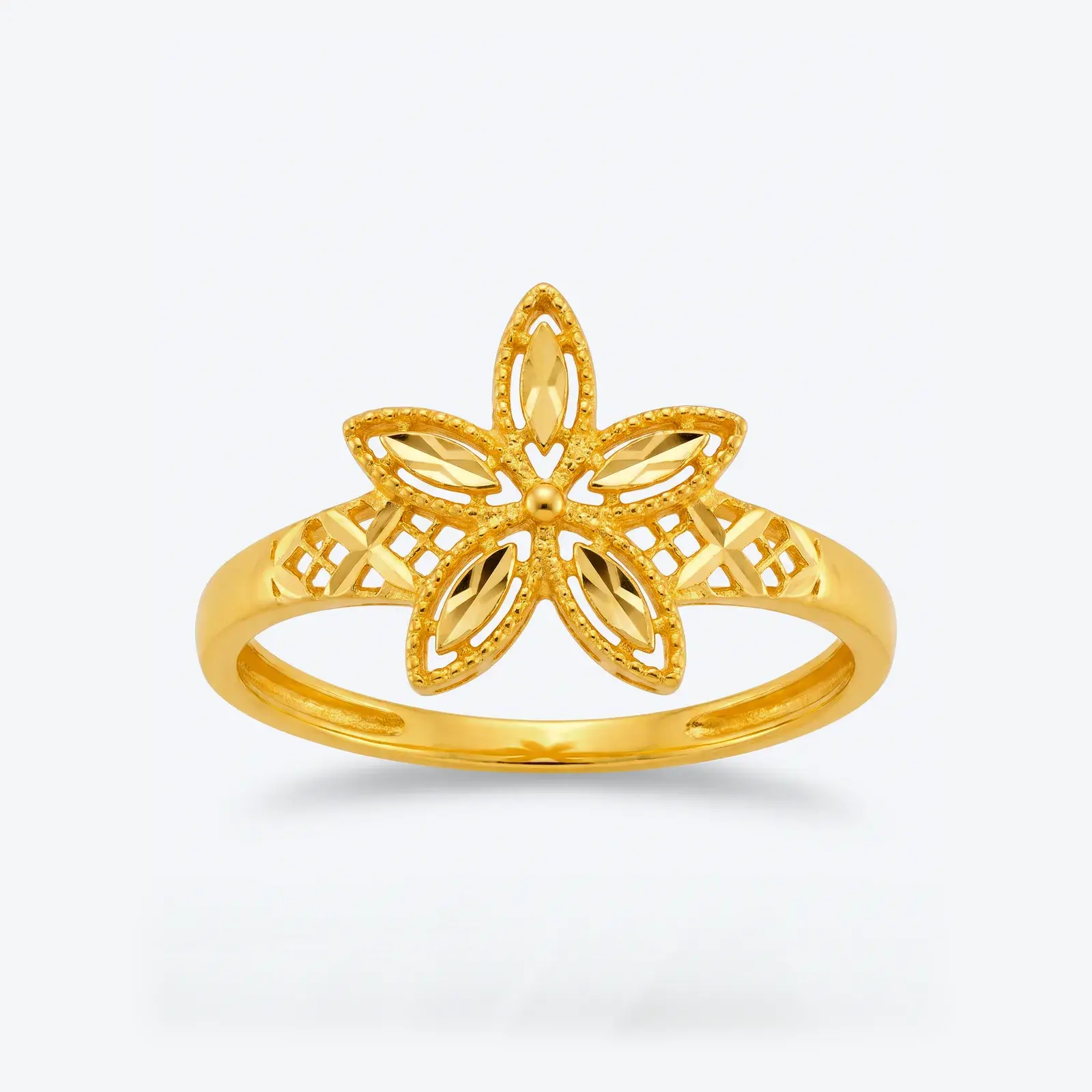 Five-Petal Flower Ring in 21K yellow gold