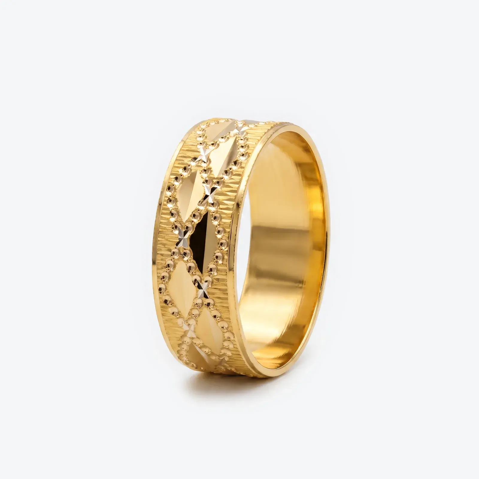 Laser Shape Wedding Ring