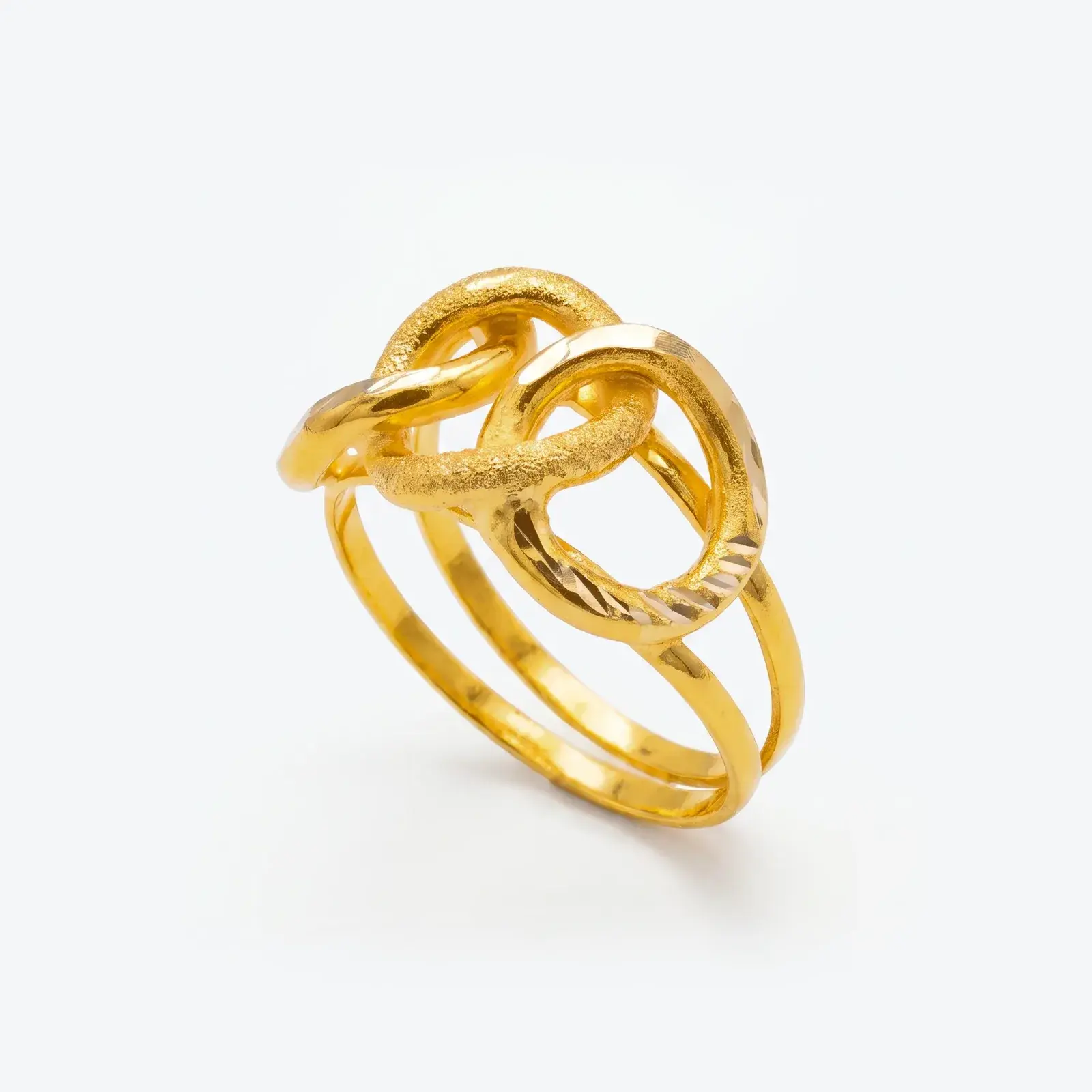 Linked Loops Ring